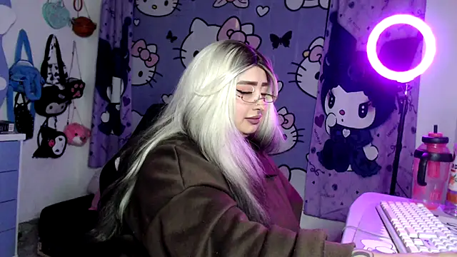 lussyevans24 webcam