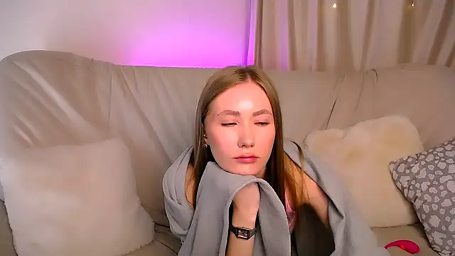 EllyColins webcam