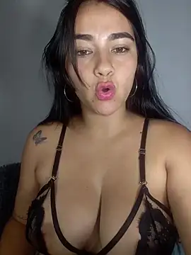 alison_villalobo webcam