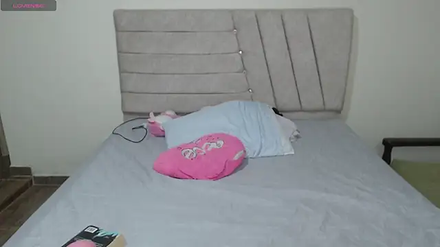 Juliethserna webcam