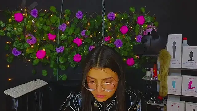 Sweett_Mollyy webcam