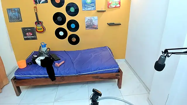 lilithevil32 webcam