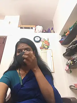 Tamil_Yalini12 webcam
