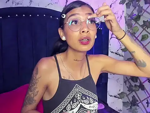 KarlaSlutSkinny__ webcam