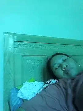 BlueGirlyeah webcam