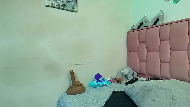 victoria_aphril webcam