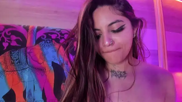 Cori_Paige webcam