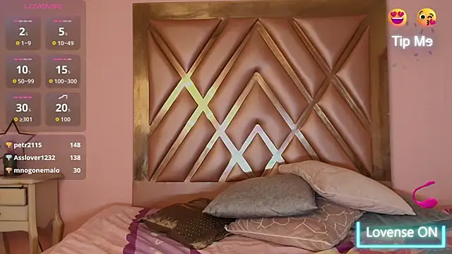 lilithrouse_ webcam