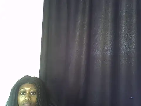 Luna_en_Gee webcam