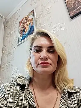JennyOMay webcam