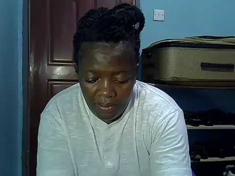 Ebonyceline webcam