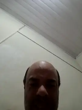 MysticalPolluter live cam