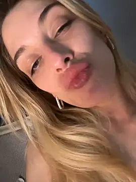 Bellalolahot