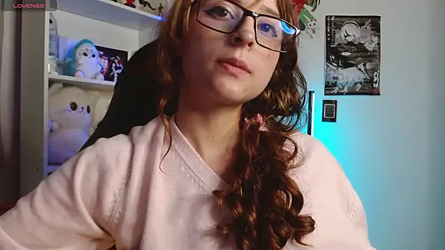 CelesteAyase webcam