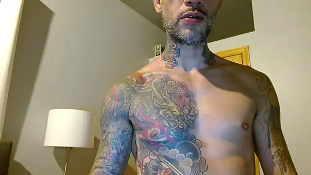 SexyFitDaddyy webcam