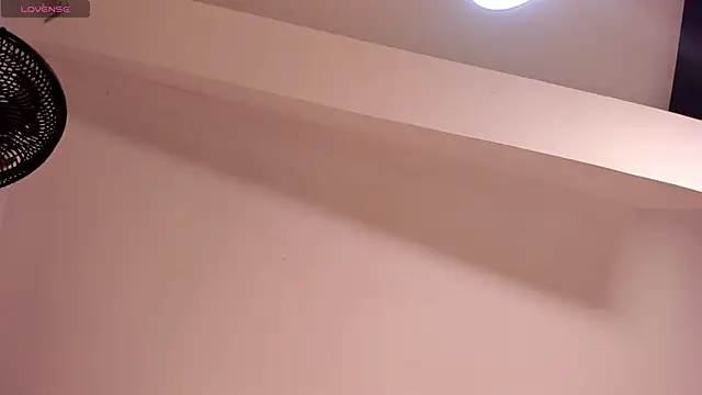 AlaskaFlowerss1 live deepthroat cam