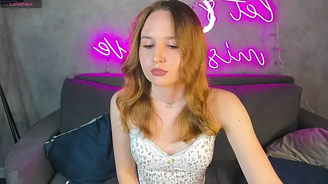 Emmaa_Kimm webcam
