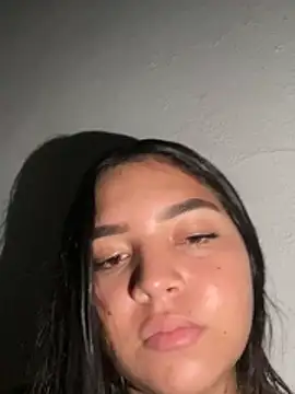 babyy_pervert webcam