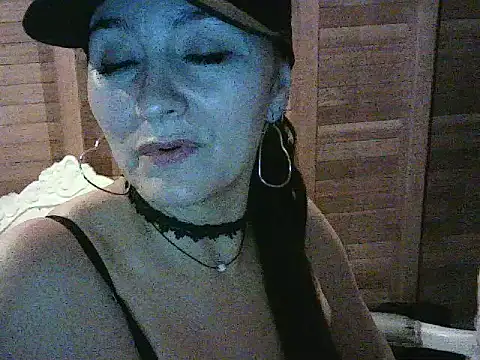 Anlly_garcia002 big booty webcam model