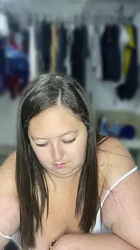 Chloee_Peach webcam