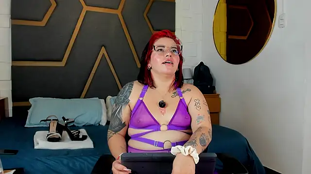 juana_valkiria webcam