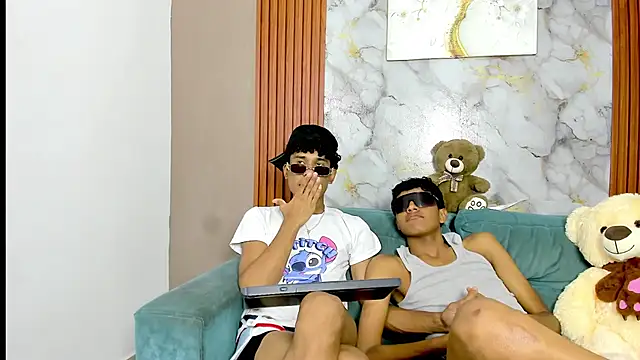 BOUL_GUYS webcam