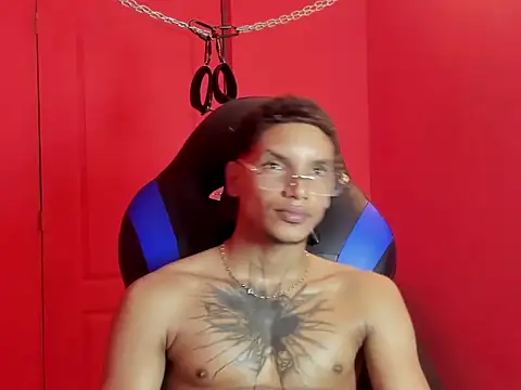 kai_storm77 webcam