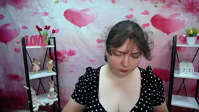 NeonilaLisova live cam