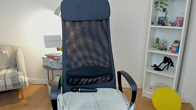_BellaEvans_ webcam