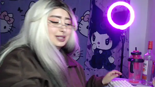 lussyevans24 webcam