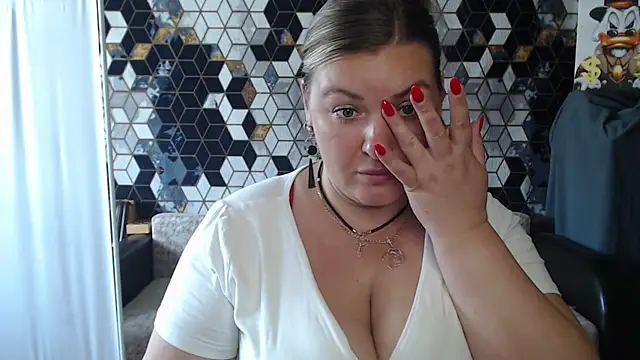 nikaskylink - NikaSkylink's free webcam - UK Sex Cams
