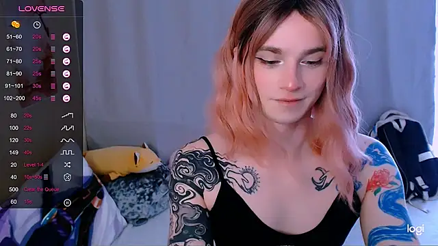 Alice_Hells webcam
