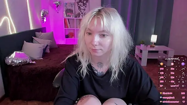 tattoo_art_baby webcam