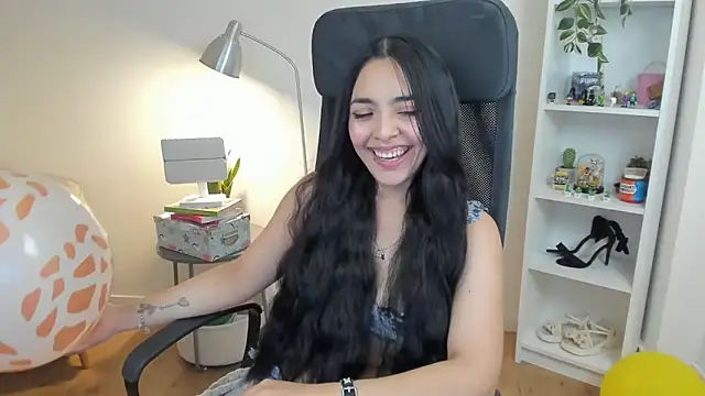 _BellaEvans_ webcam