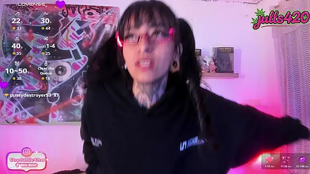 Julls420_ webcam