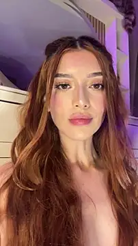 HoneyWeebsss webcam