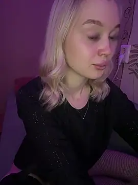 velvet_doll_ - Velvet_Doll_'s free webcam - UK Sex Cams
