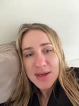 AnnaMist_ webcam