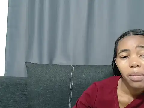 MidnightNala webcam