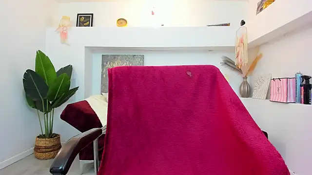 aryanna18 - Aryanna18's free webcam - UK Sex Cams