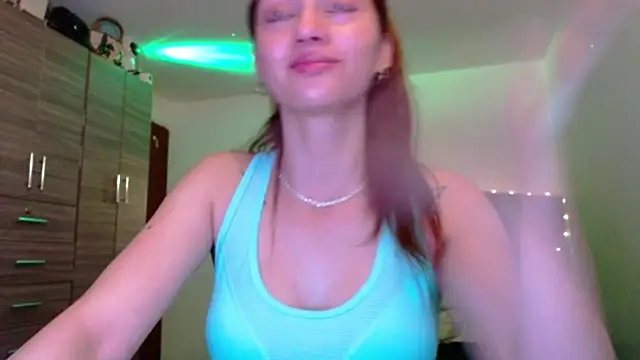 holy_juli webcam