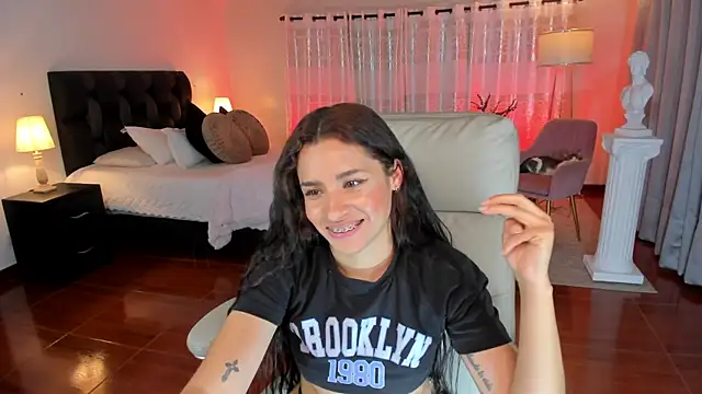 hanna_mils webcam
