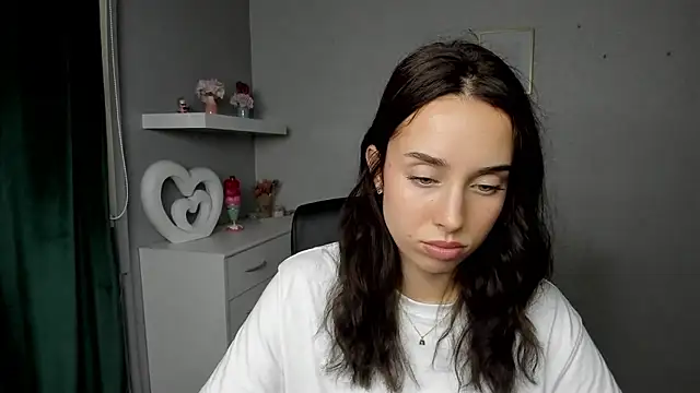 AdeleSolo webcam