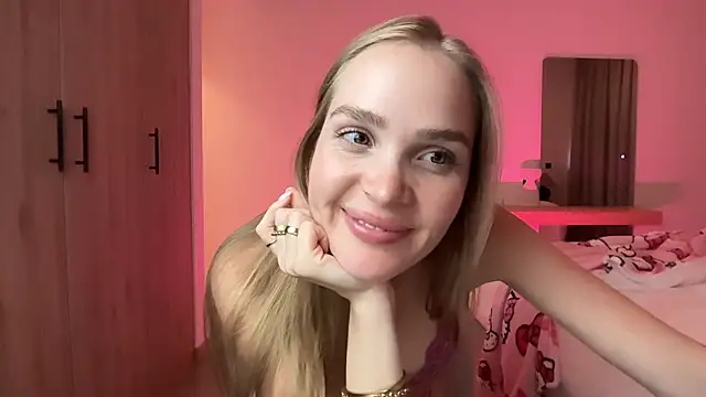xo_madeline webcam