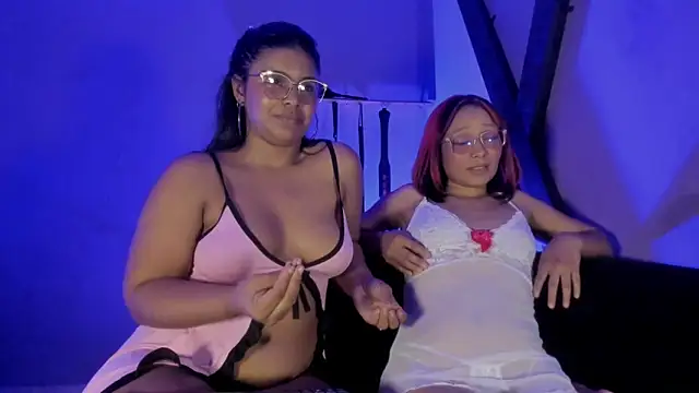 ZoeyMonroe_ webcam