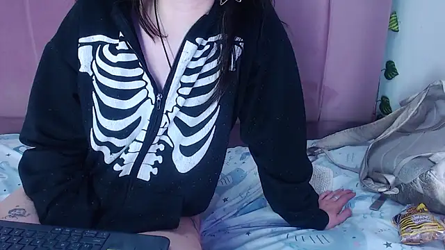 azaharasaenzcm101 webcam