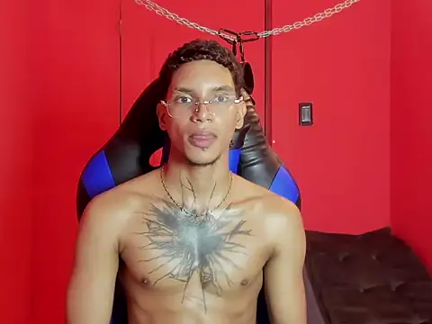 kai_storm77 webcam