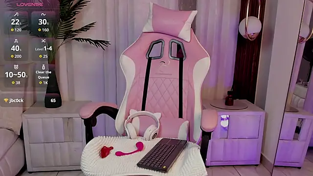 Amara_lunee webcam