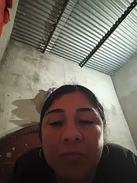 noemy-25 webcam