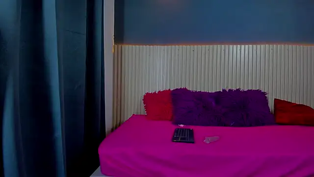 girlmia_colucci webcam